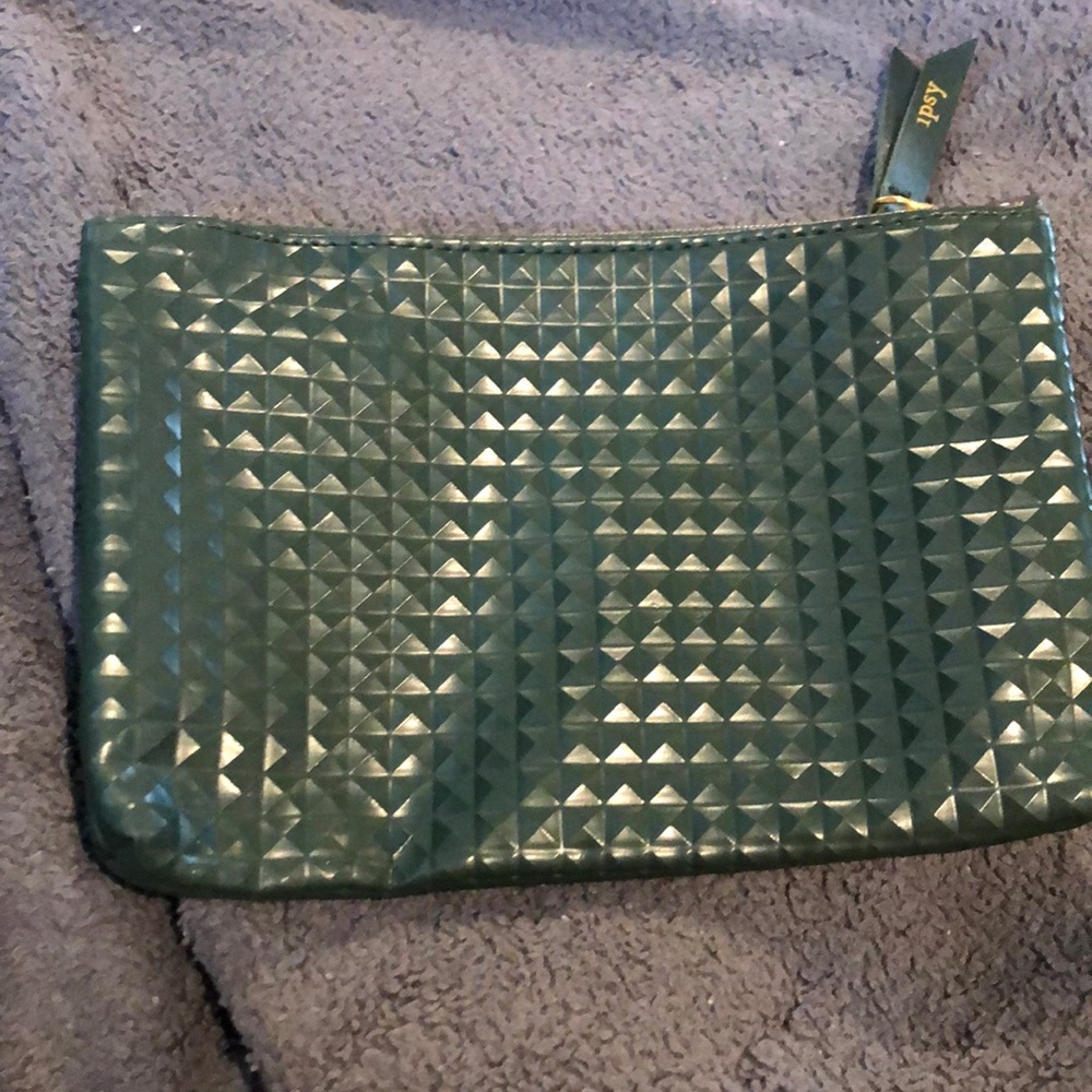 Ipsy bag